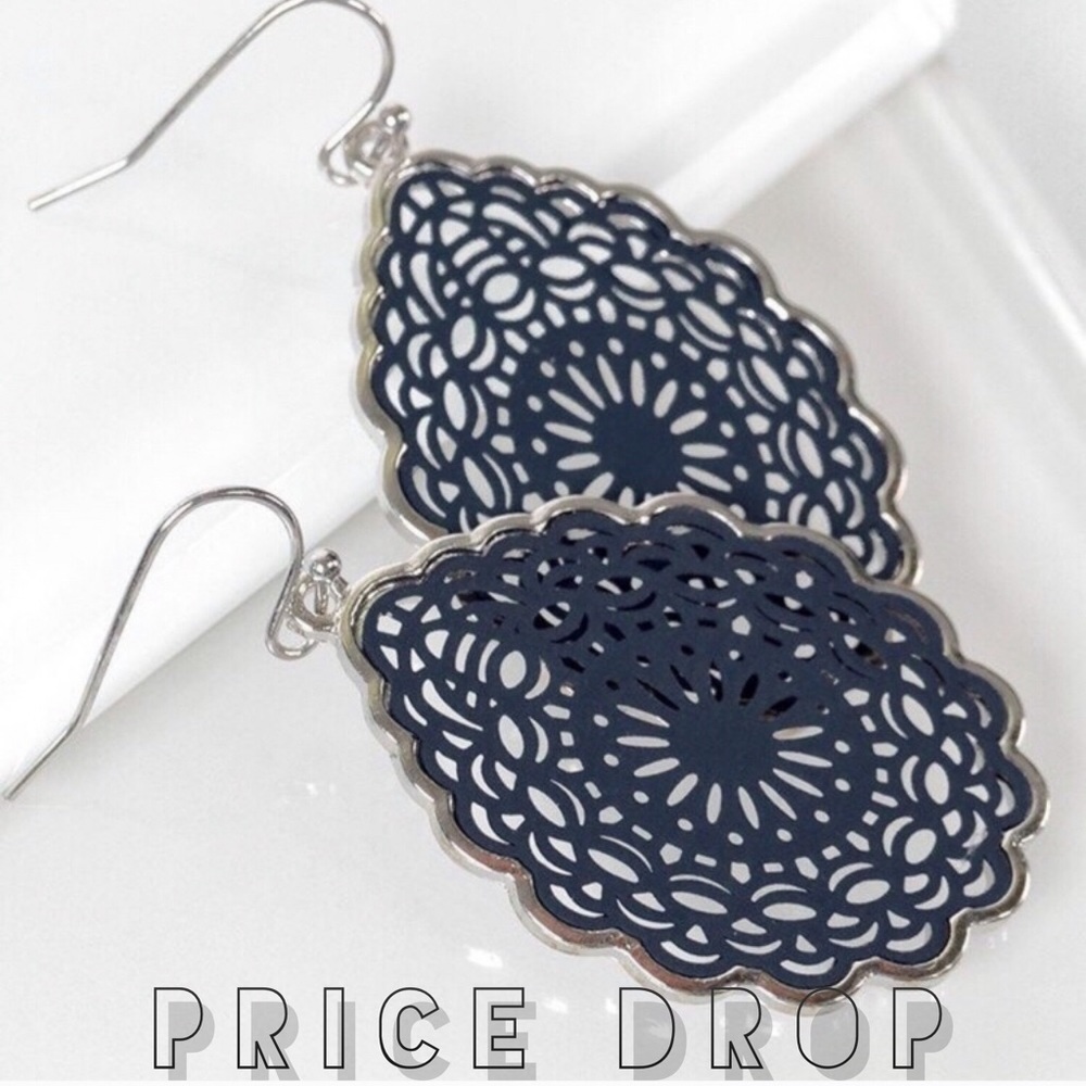 POMINA Laser Cut Mandala Tear Drop Earring - Picture 1 of 7